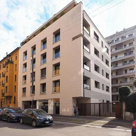 Contempora - Trilocale C. Di Rienzo 37 Milano