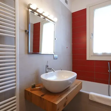 Contempora - Trilocale C. Di Rienzo 37 * Milano