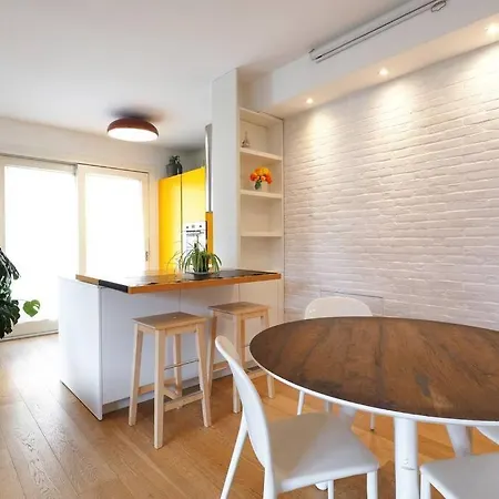 Contempora - Trilocale C. Di Rienzo 37 Milano