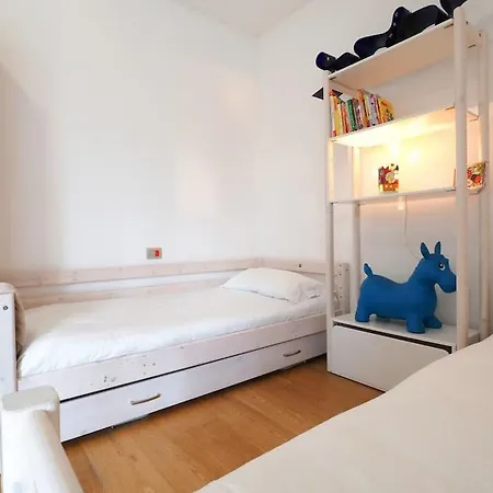 Contempora - Trilocale C. Di Rienzo 37 * Milano
