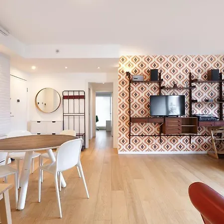 Contempora - Trilocale C. Di Rienzo 37 * Milano