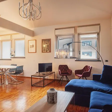Appartement Navigli Design With Balcony Milan