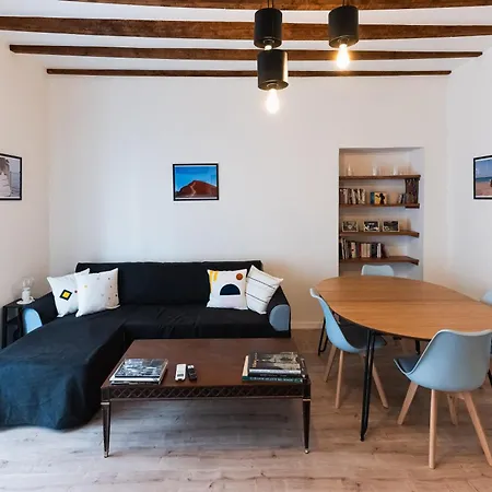 Light Blue Nolo Milan, 15 Minutes From Duomo By Metro Apartment *