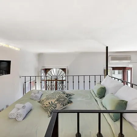 Centro Storicolittle Loft With Balcony Duomo A 10 Miuti Apartament *