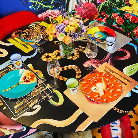 Apartment Toiletpaper Living