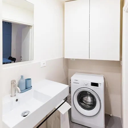 Light Blue Nolo Milan, 15 Minutes From Duomo By Metro Apartment Milan