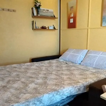 Mirella's Sweet -navigli