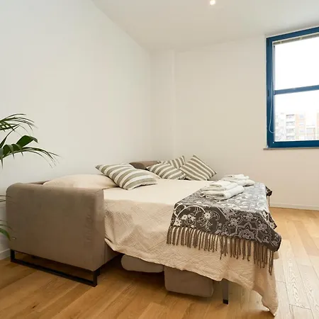 Daire Luxury Design - 20 Minutes From Duomo-navigli *