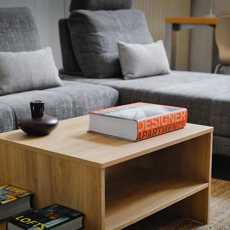 Scaldasole 6 Daire *