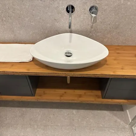 アパート Dolce Missori