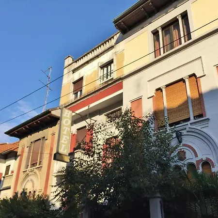 Ambra Boutique Pensjonat Mediolan