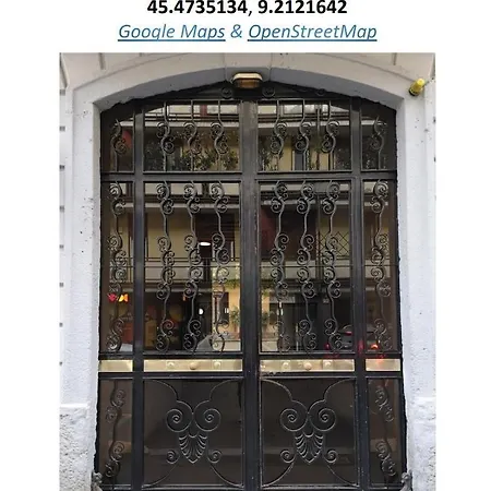 Charming & Bright In The Heart Of - Balcony شقة *