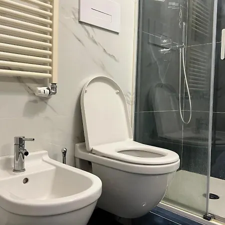 Apartman La Casa Di Charlie - Stazione