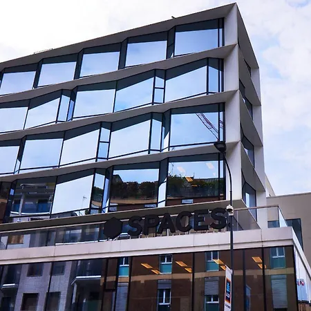 Italian Fashion - Luxurious Marble City Center 아파트 밀라노