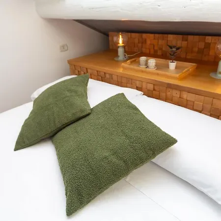 Daire Central Station 5 Min Smartworking & Relax *