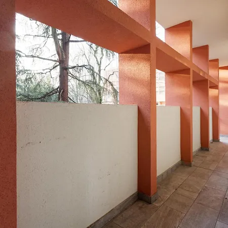 Guesthost - Corvetto M3 Bright With Balcony! Appartamento