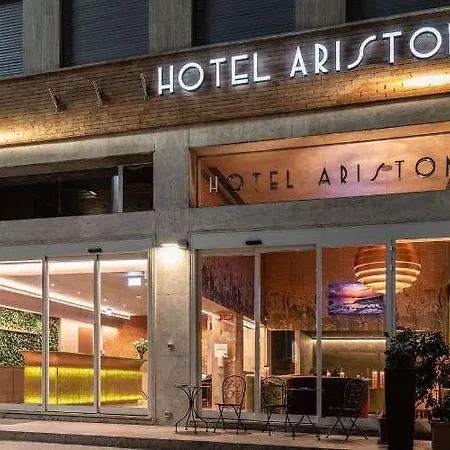 Ariston 4*
