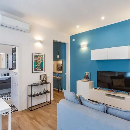 Navigli Bocconi In The Heart Of