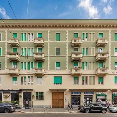 Navigli Bocconi In The Heart Of