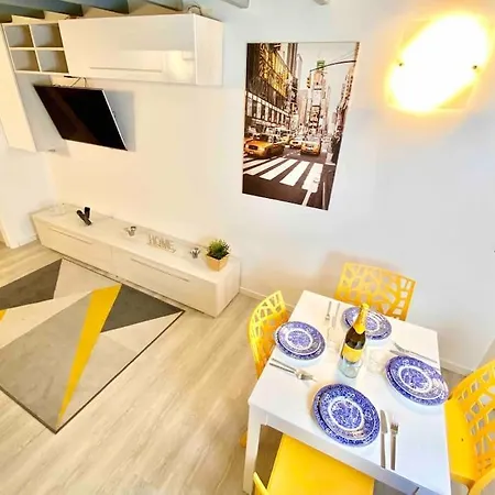 Loft Incantevole A Pochi Passi Dal Centro شقة