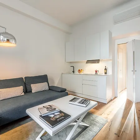 Apartment Luxury Design Apt, Comfy W/ A/c, Wifi & Netflix