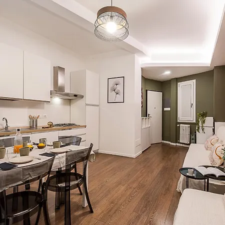 Stayeasy Petrella21 - 4 Bedrooms, 3 Baths - Station *