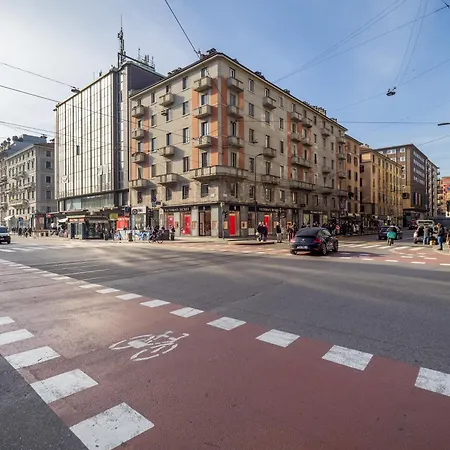 Appartement Luxury In The Iconic Avenue Of Milan