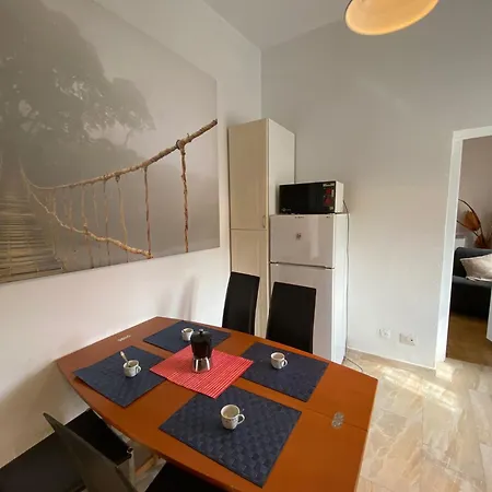 Le Colonne Apartment *