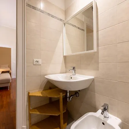 Cortivo House - Silva 45 Next To Metro Lotto * Milánó