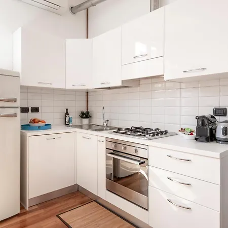 Brembo, 9 - Tra Villaggio Olimpico E Fondazione Prada Apartament