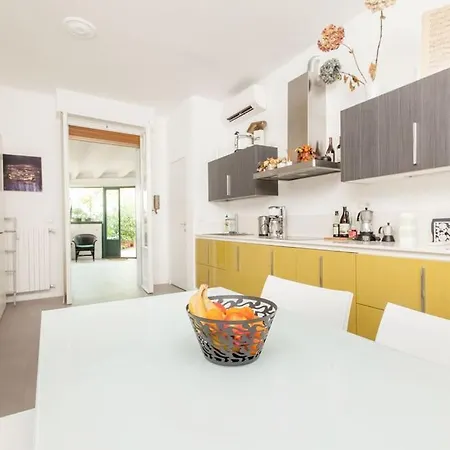 Dream Garden Center On Subway 10 Guest Appartement Milan