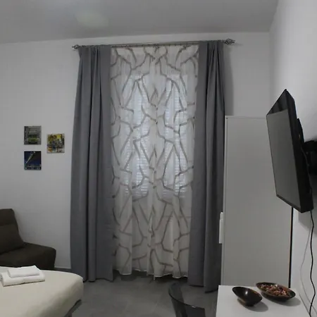 Naviglio 53 Apartman Milánó