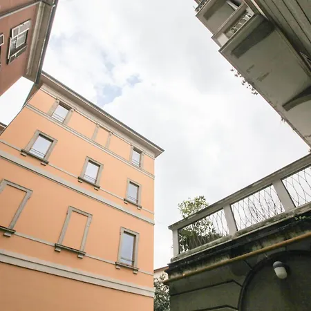 Apartment Moscova Open Space Close To Brera District