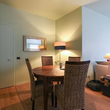 Apartment Moscova Open Space Close To Brera District Milan
