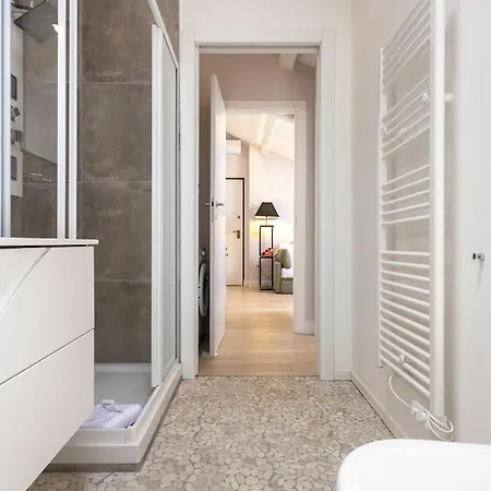 Apartment Ferrucci 1 Bedroom Attic In By Halldis Milan