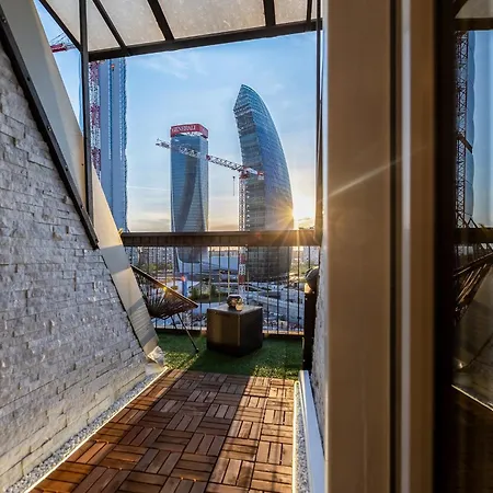 Luxury Skyview - Citylife - Mico شقة