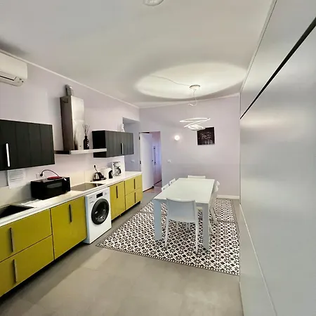 Appartement Dream Garden Center On Subway 10 Guest *