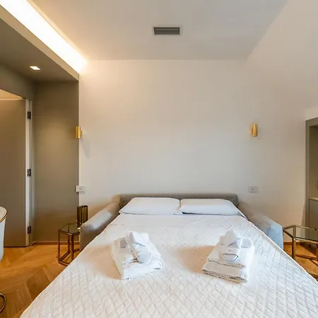 Luxury Skyview - Citylife - Mico شقة ميلان