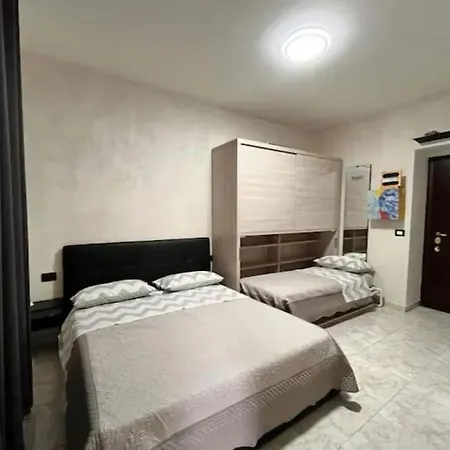 Station Flat Milán