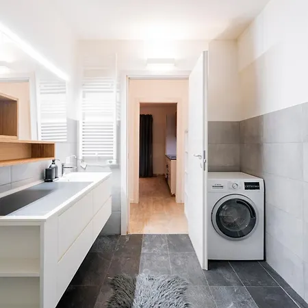 Beautiful In - Duomo 15 Minutes Apartment *
