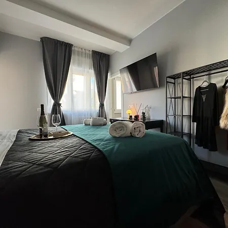 Meg Glamour Vicino I Navigli 4* Milano