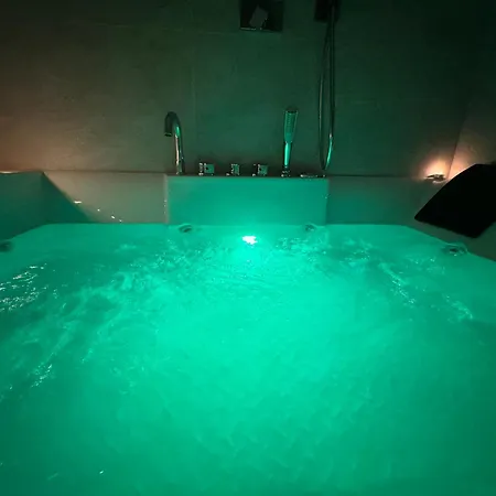 Meg Glamour Vicino I Navigli Pensionat 4*