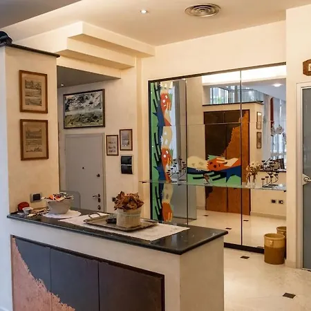 Apartment Cadorna-duomo Lusso Nel Cuore Di Mailand
