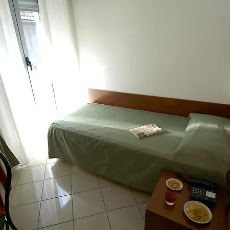 Hotel Dore 3*