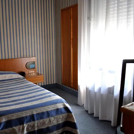 Hotel Garda 3*