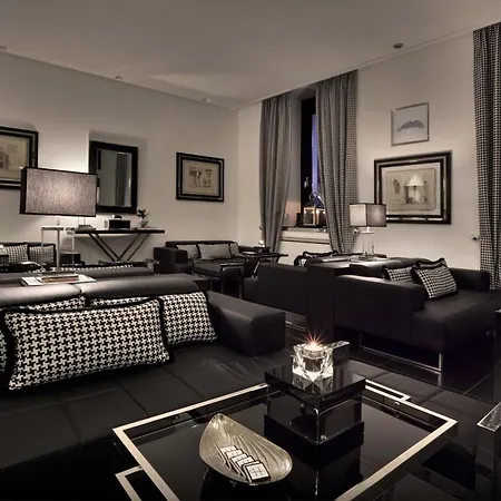 Hotel Lhp Napoleon 4*