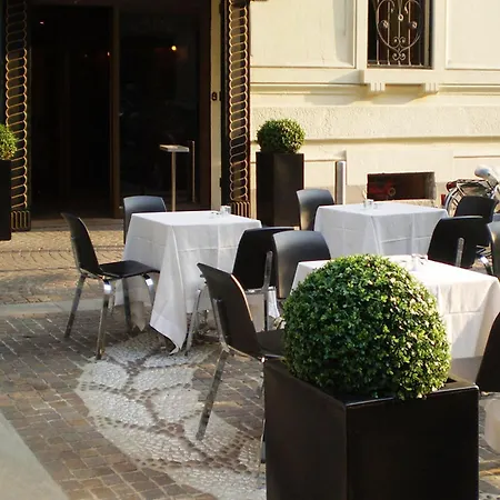 Hotel Lhp Napoleon 4*