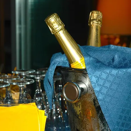 Ξενοδοχείο Mec