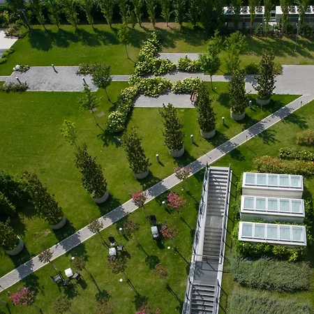 Hotel Ramada Plaza By Wyndham Milan