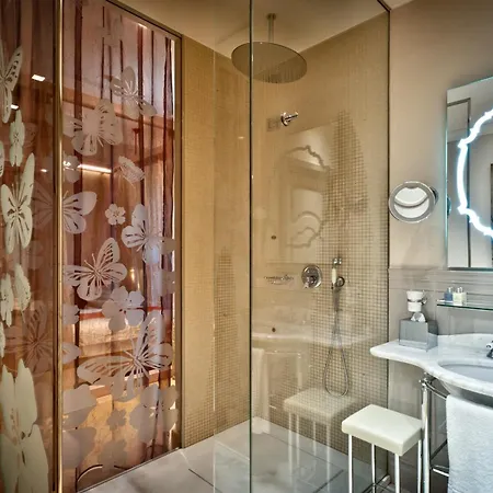 Hotel Chateau Monfort - Relais & Chateaux 5*